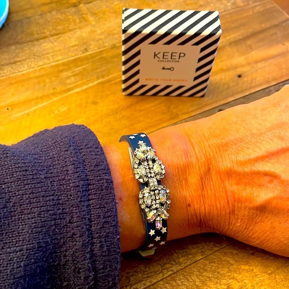KEEP Collective Love Links Statement Charm